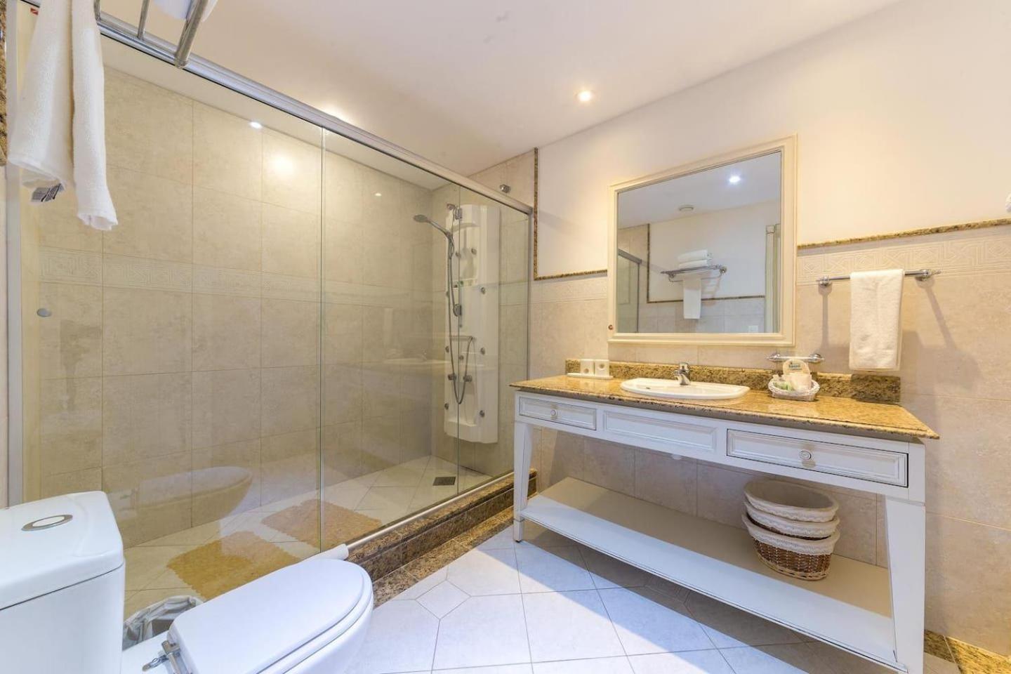 Cobertura luxuosa dentro de Resort - Direto com proprietário Florianópolis Habitación foto